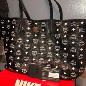 Mcm tote handbag